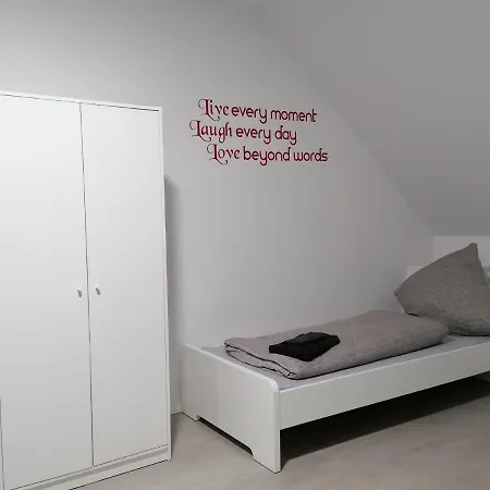 Estrella24 Living Santiago * Herne
