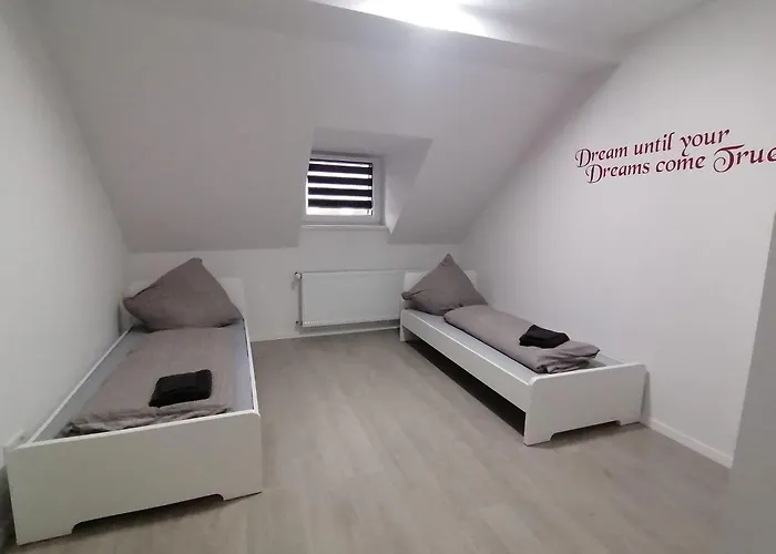 Estrella24 Living Santiago * Herne